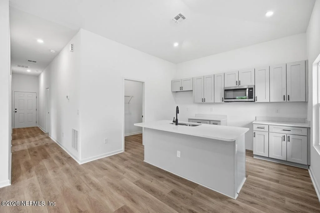 Photo of 12164 LYONS Street