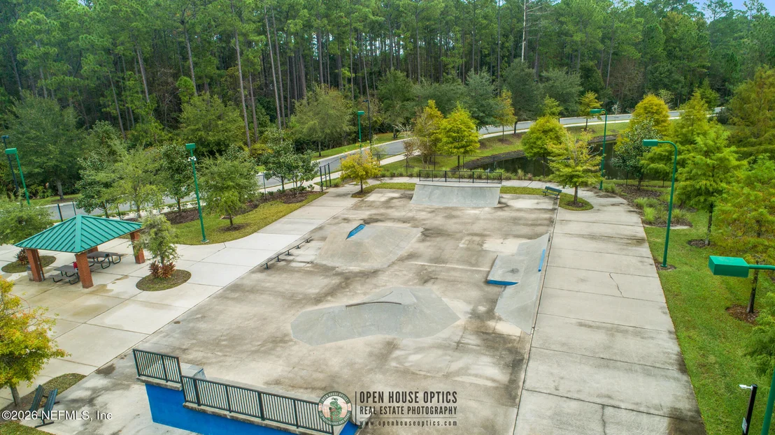 Photo of 385 LOLLY Lane