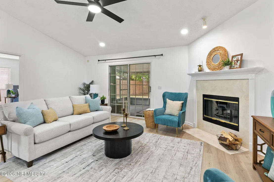 Photo of 12619 FISH HAWK Lane
