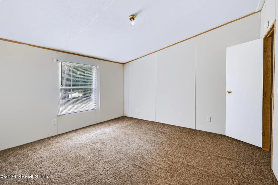 Photo of 134 BARDIN ESTATES Circle