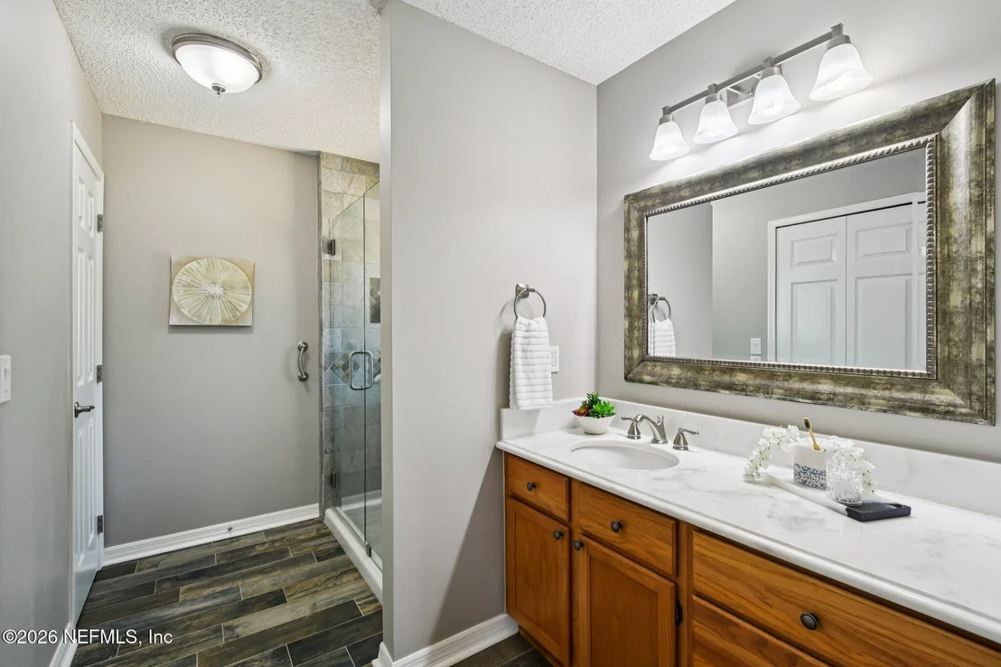 Photo of 3070 NAUTILUS Road