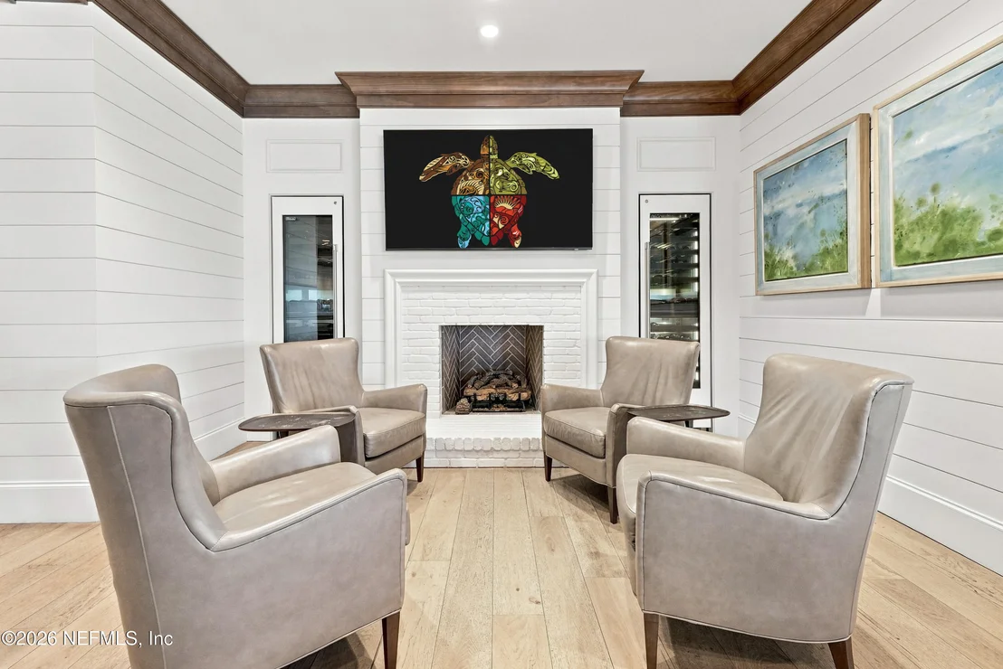 Photo of 1329 ESTRELA Lane