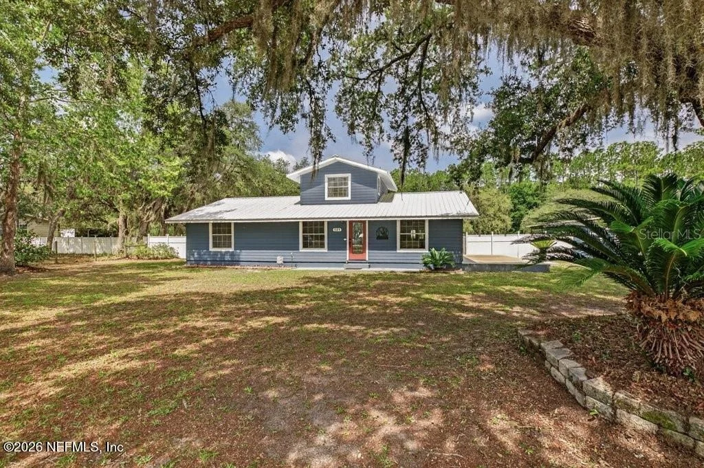 Photo of 121 DAREN Drive