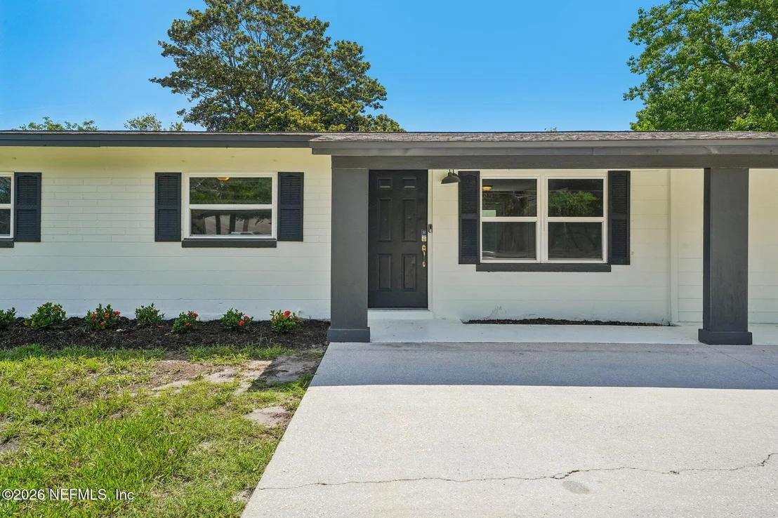 Photo of 317 PENMAN Road