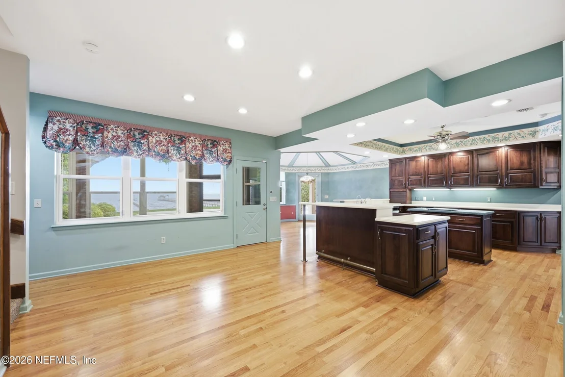 Photo of 2957 FOREST Circle