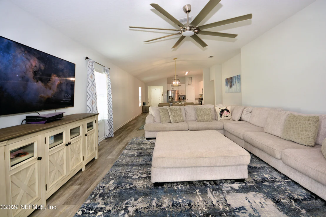 Photo of 38 NEWLAND Court