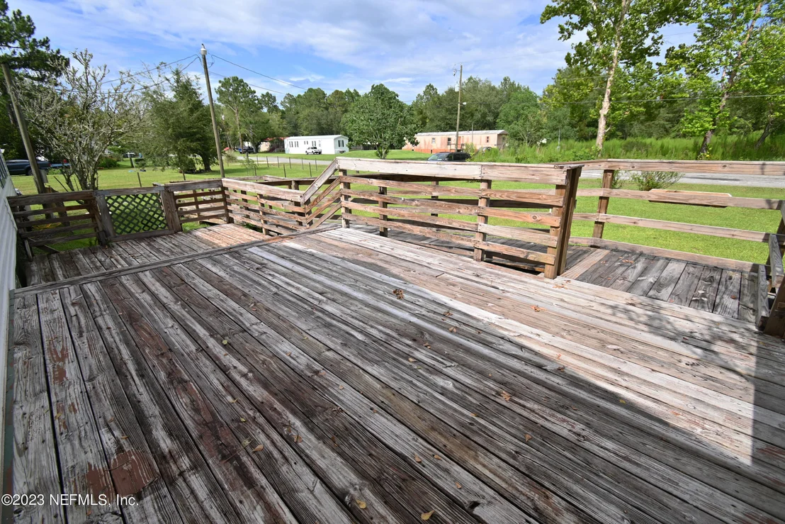 Photo of 11349 DEERWOOD Circle