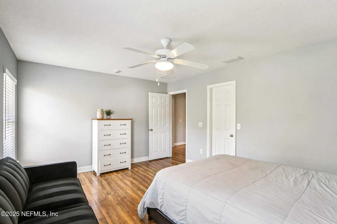 Photo of 200 HUNTSTON Way