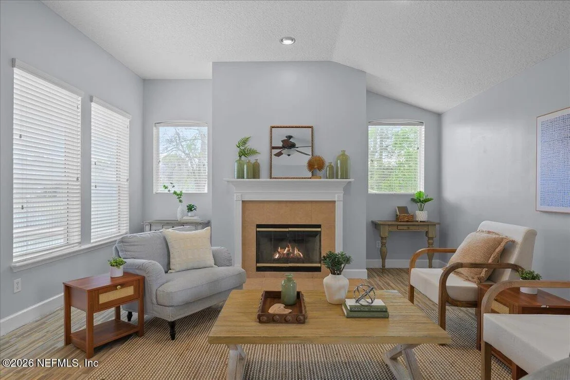 Photo of 13637 CHIPPERFIELD Lane