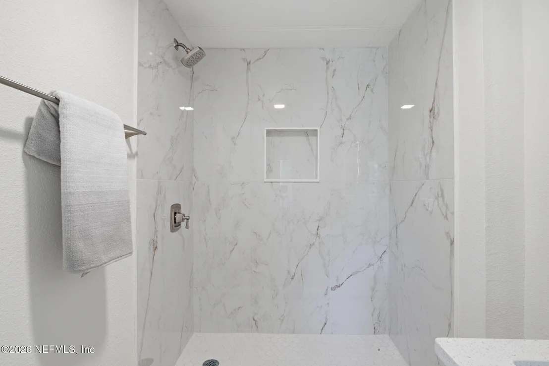 Photo of 8337 SINGLETON Place