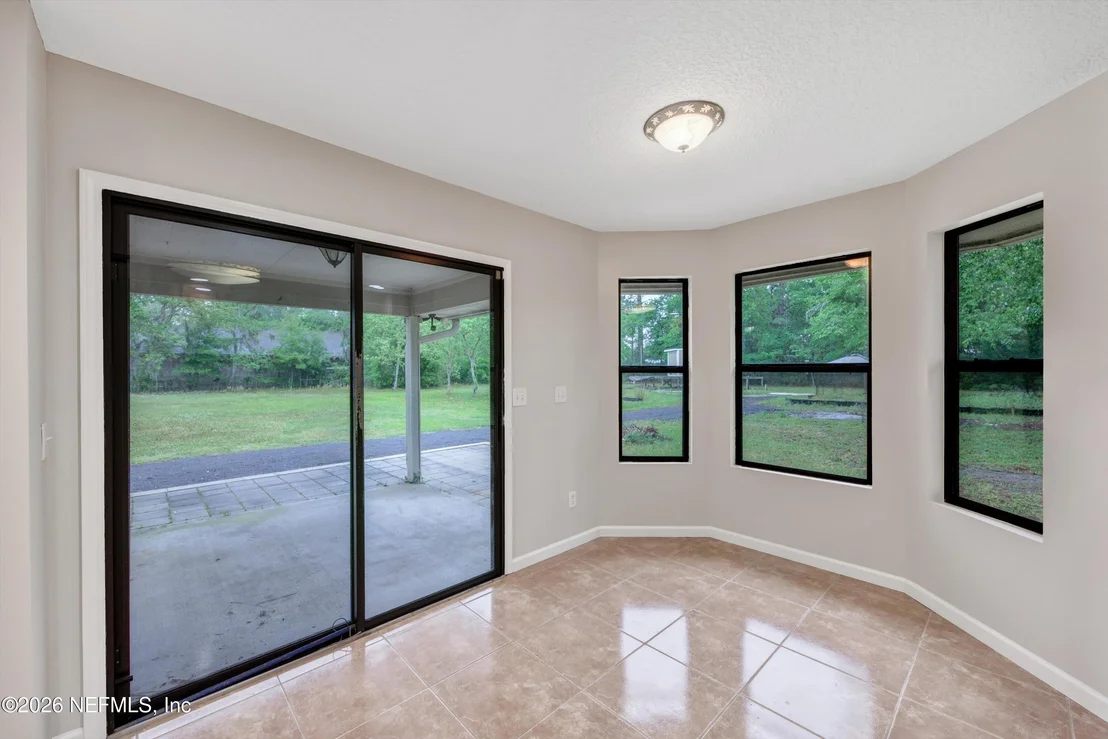 Photo of 14453 DENTON Road