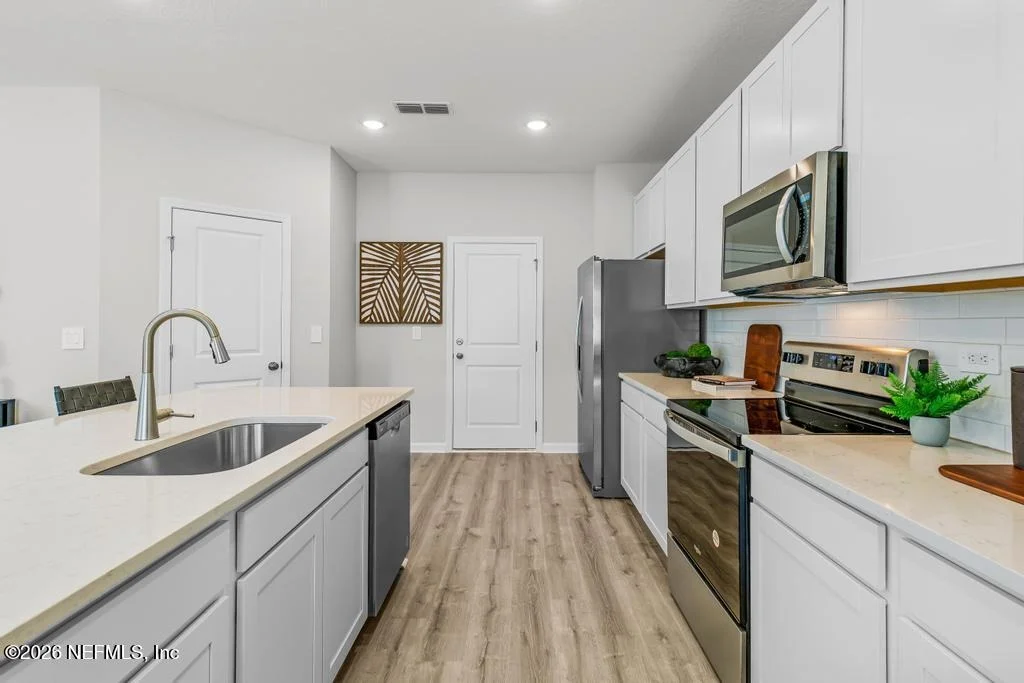 Photo of 14768 MACADAMIA Lane