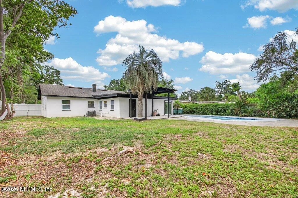 Photo of 536 SAPELO Road