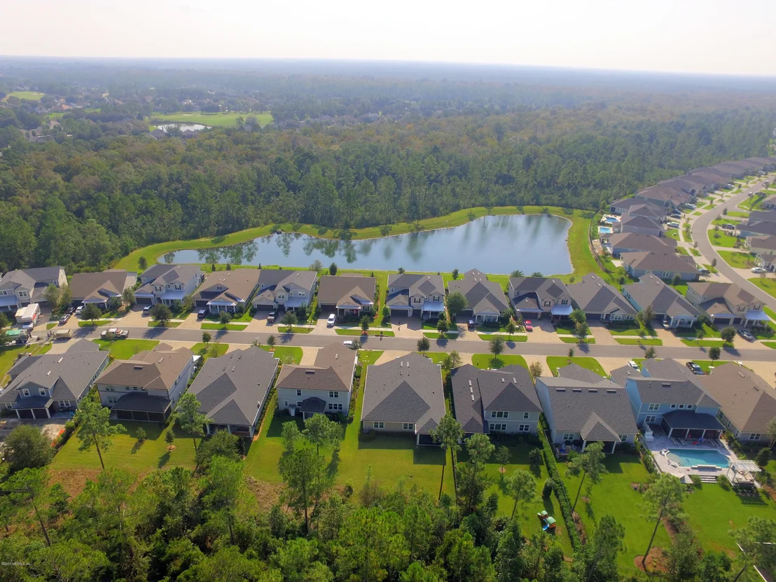 Photo of 399 PALISADE Drive