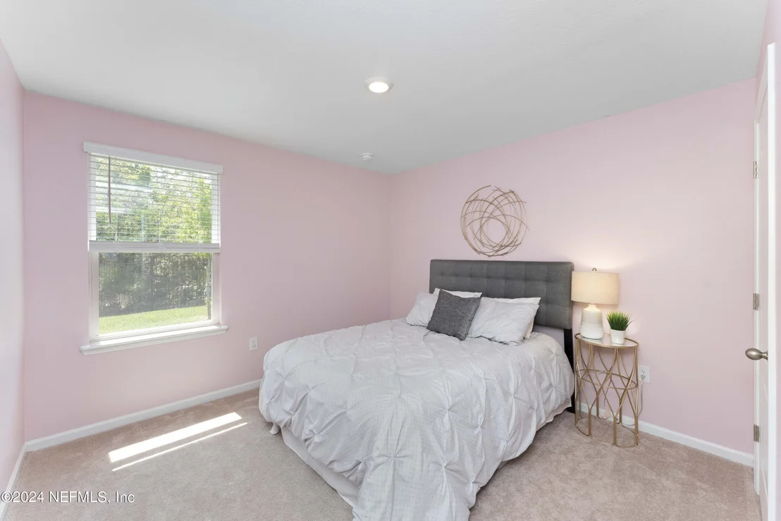 Photo of 65985 EDGEWATER Drive