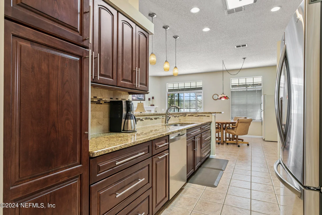 Photo of 128 IVY LAKES Drive