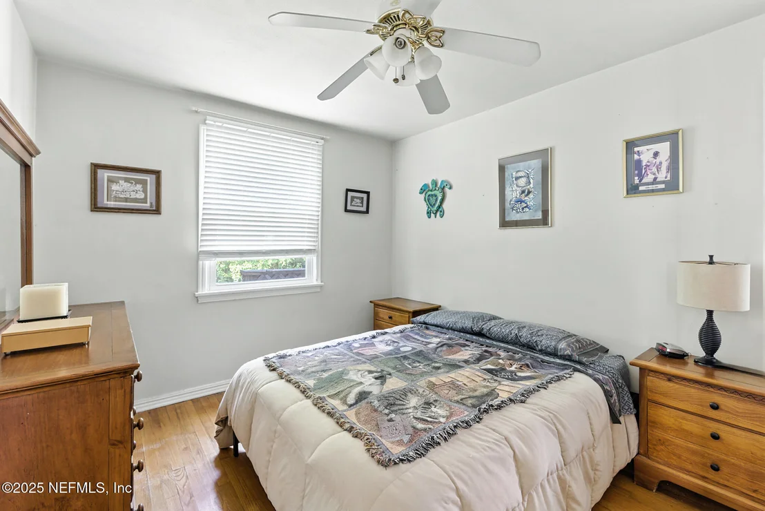 Photo of 1518 PARRISH Place