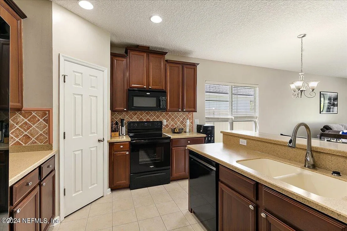 Photo of 14777 FALLING WATERS Drive