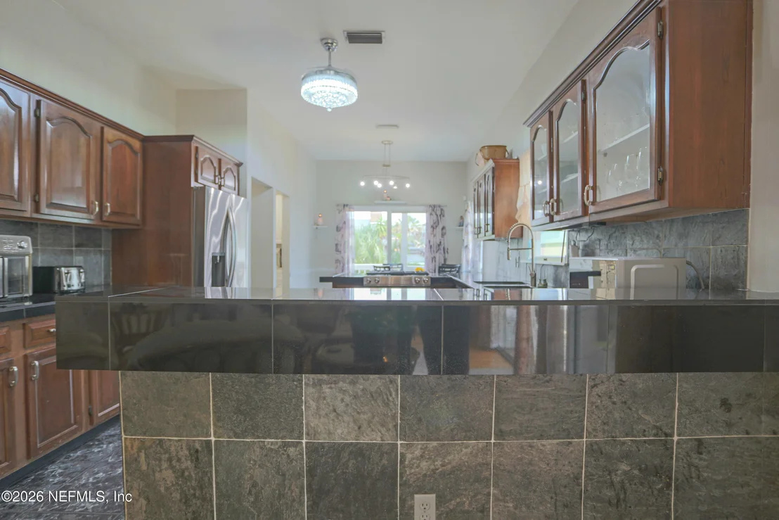 Photo of 304 GENOA Road