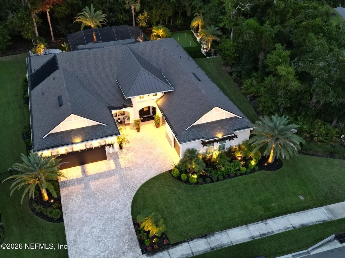 Photo of 32 HIGH OAKS Place