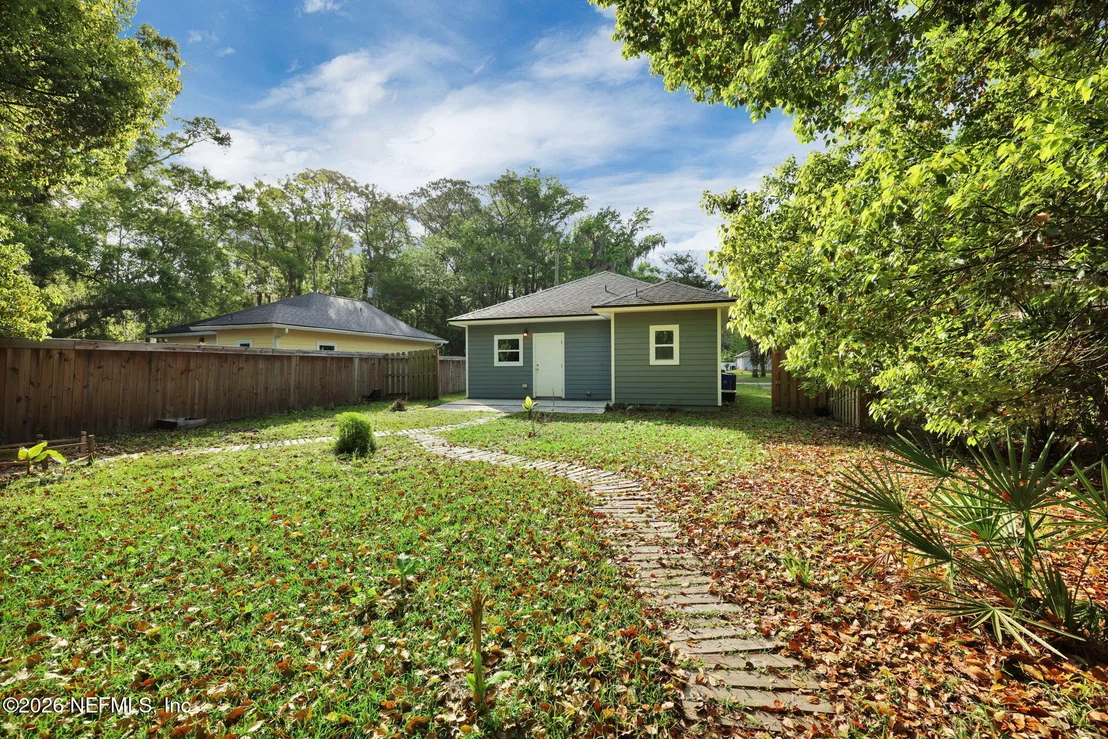 Photo of 1148 TOCOI Road
