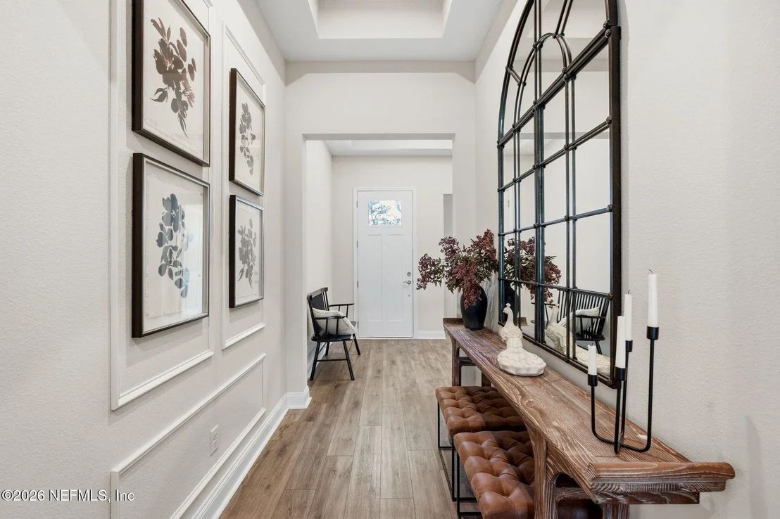 Photo of 361 PELTON Place