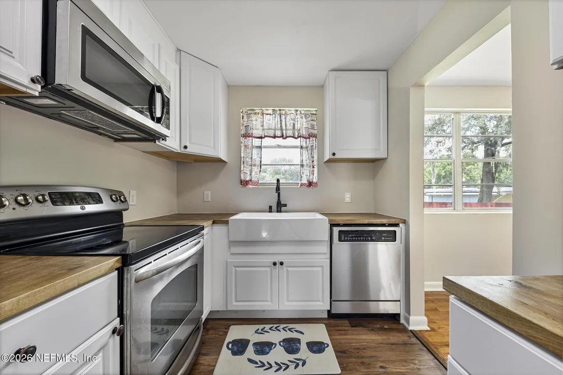 Photo of 4803 AVENT Drive