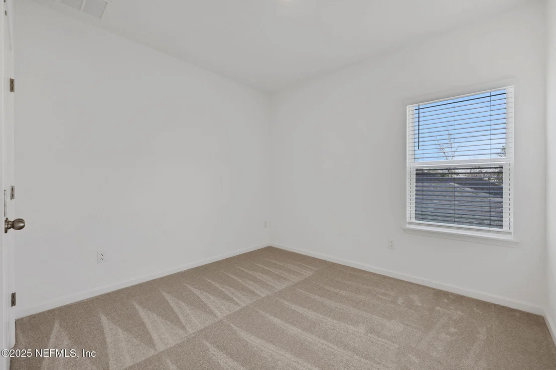 Photo of 486 FARMFIELD Drive