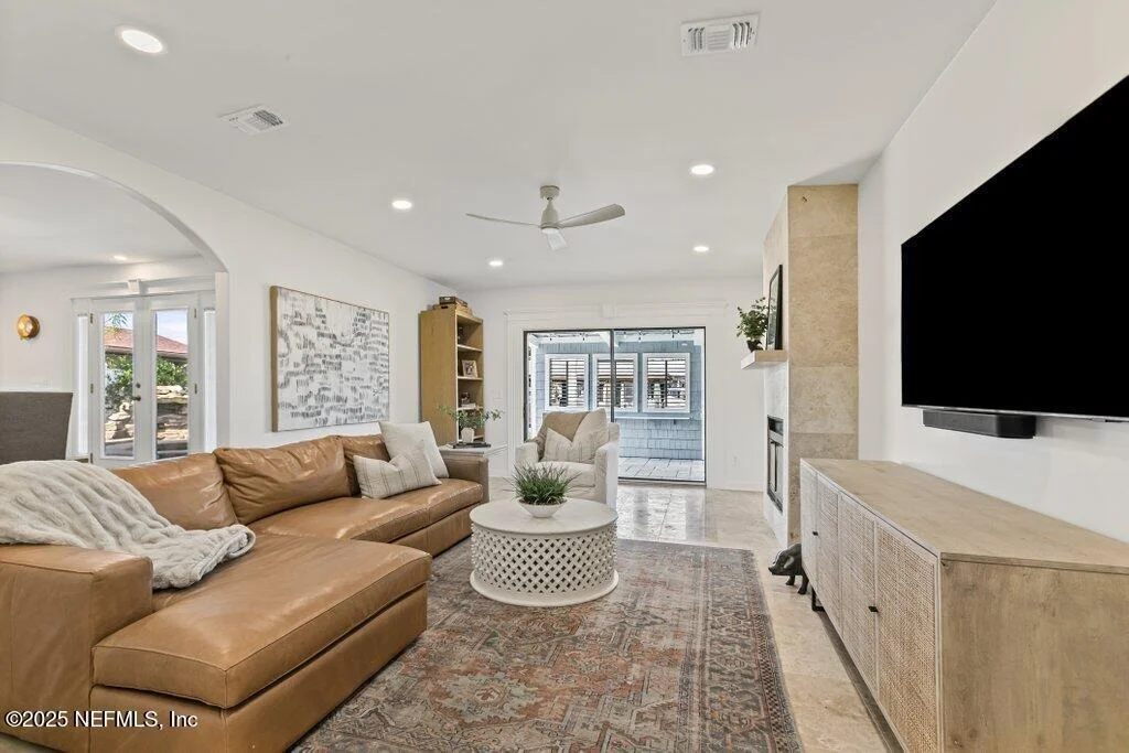 Photo of 4322 TIDEVIEW Drive