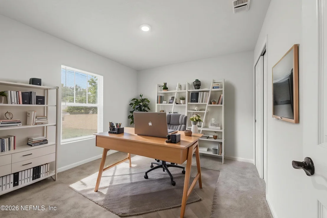 Photo of 5236 PENN Circle