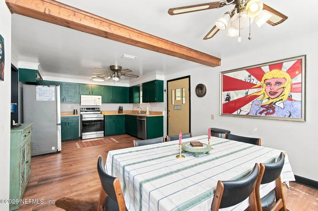 Photo of 33485 MEADOWS Lane