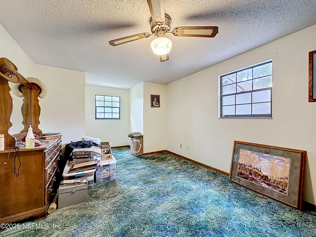 Photo of 35061 KAREN Road