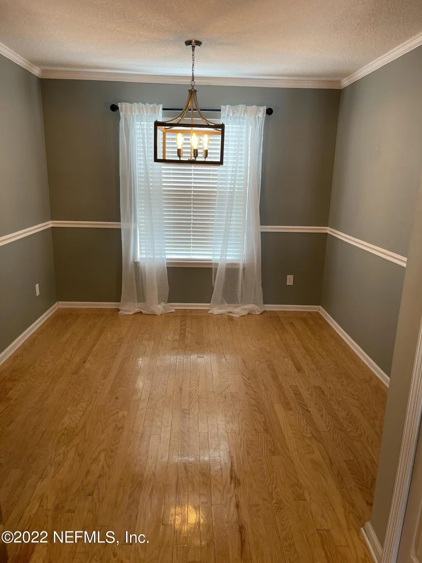 Photo of 1053 BUTTERCUP Drive