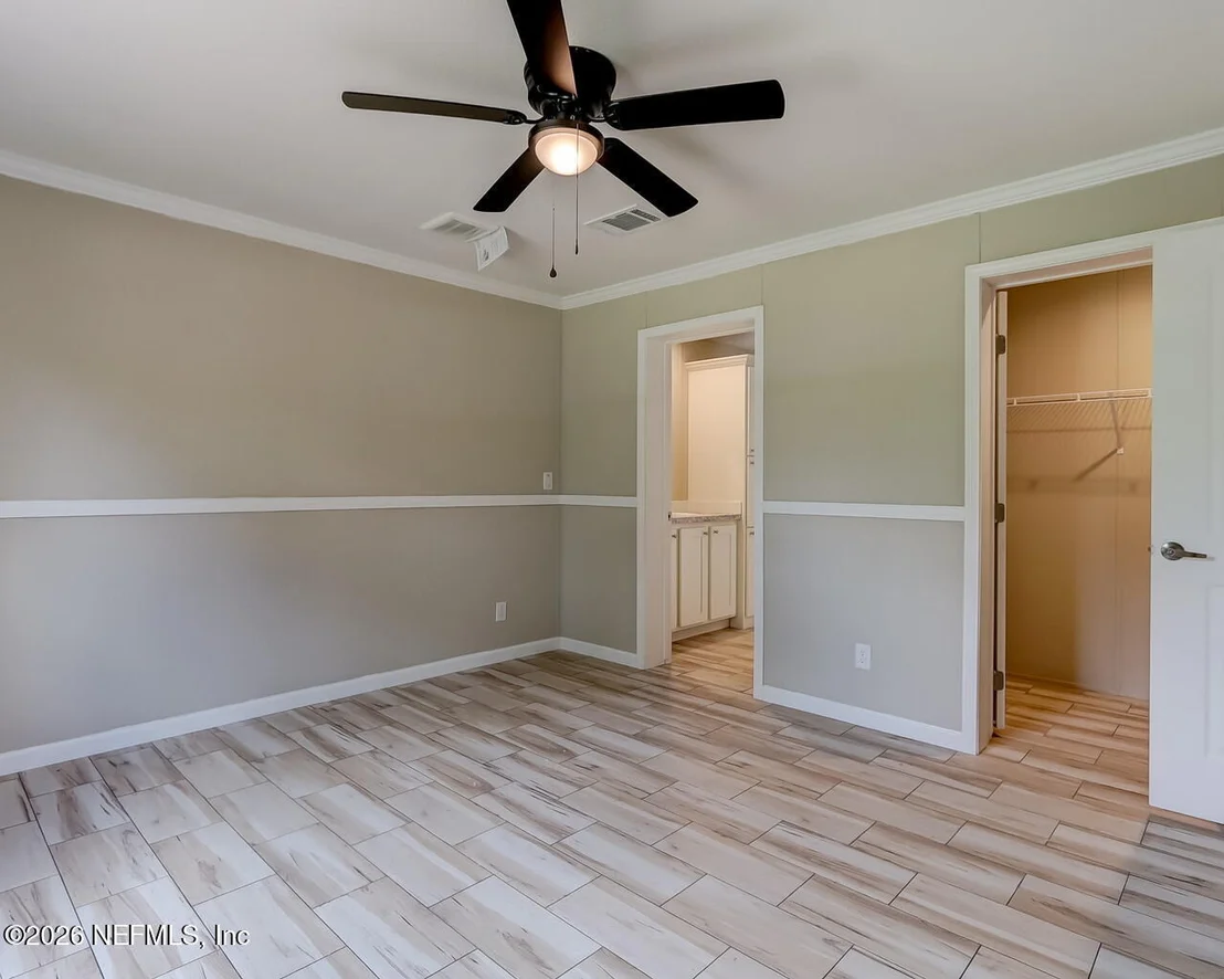 Photo of 11386 DEERWOOD Circle