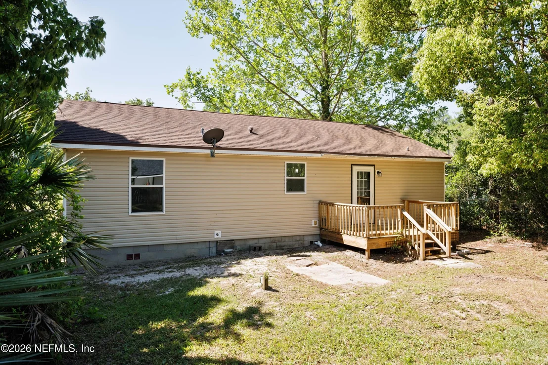 Photo of 900 HELEN Street