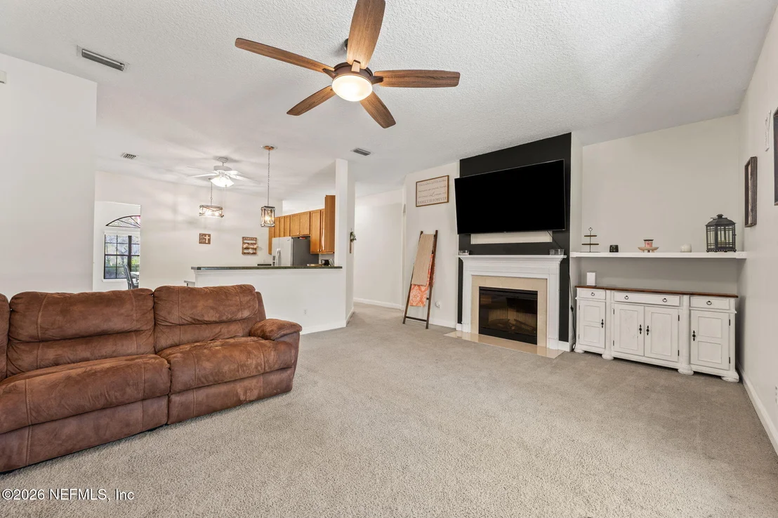 Photo of 321 VELVET Drive