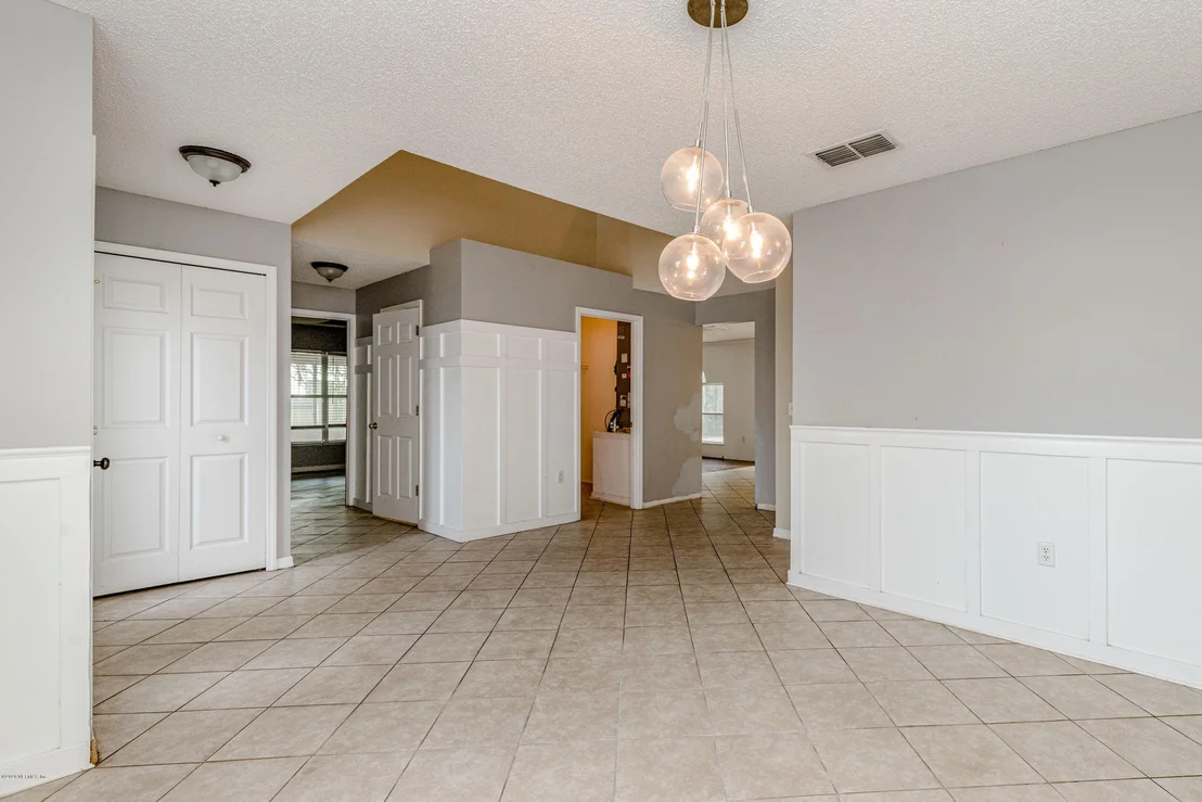 Photo of 4016 HALF MOON Circle