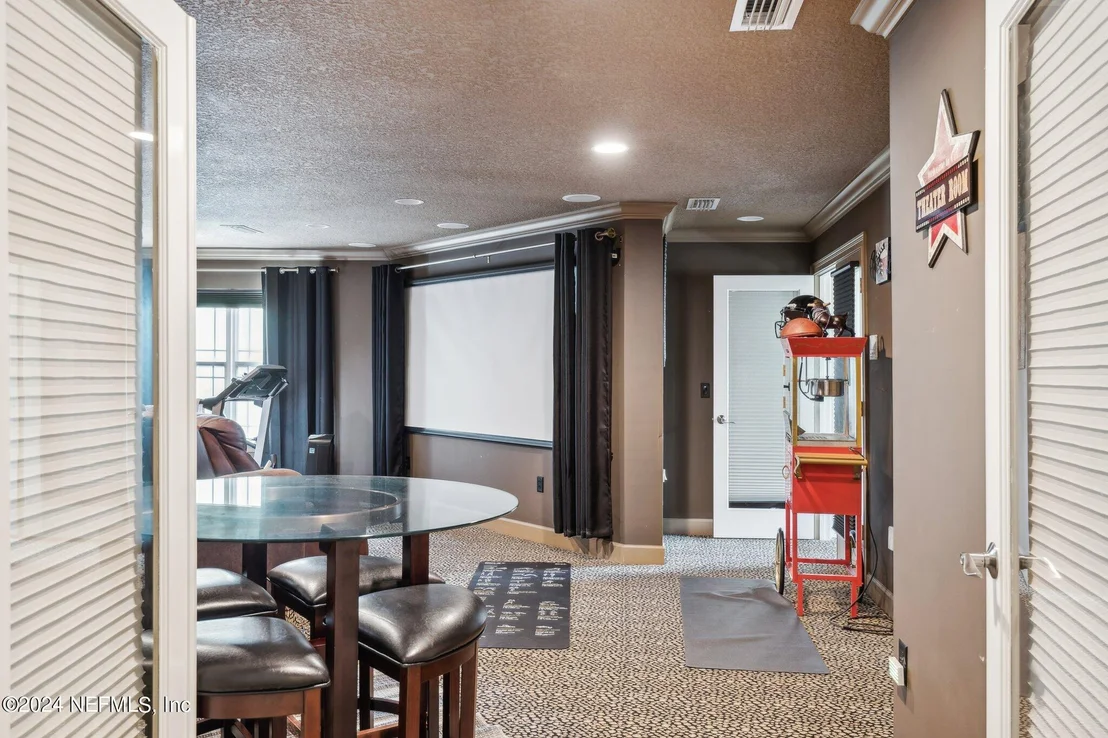 Photo of 4007 EAGLE LANDING Parkway