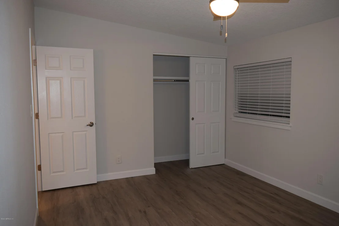 Photo of 274 SARA Drive