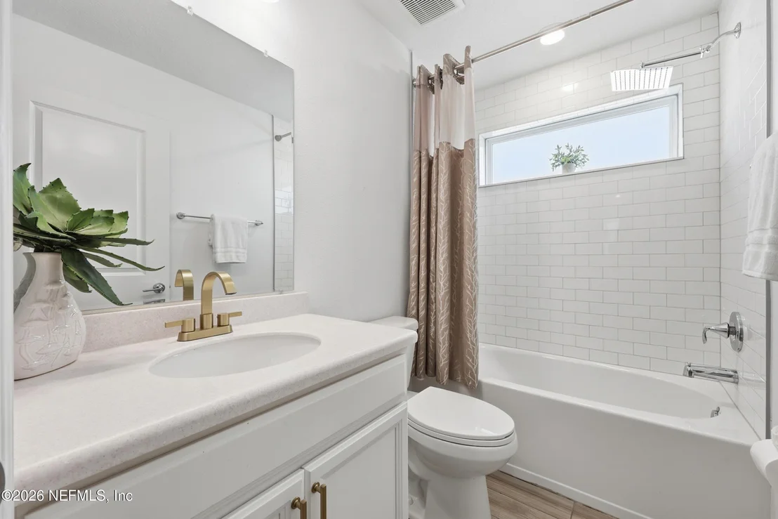 Photo of 270 CLIFTON BAY Loop