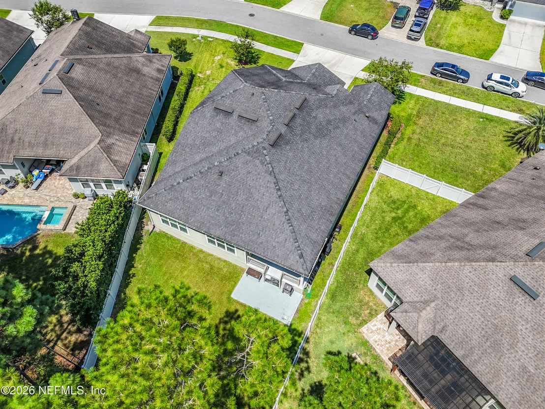 Photo of 676 CHARTER OAKS Boulevard