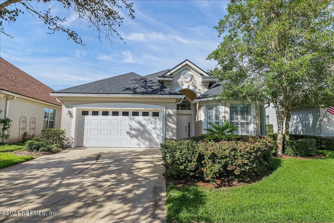 Photo of 292 Island Green Drive