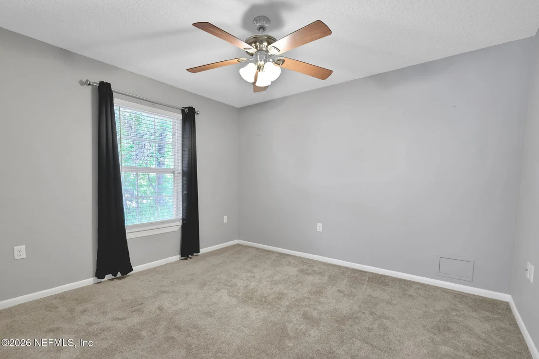 Photo of 980 N VOLUSIA Street