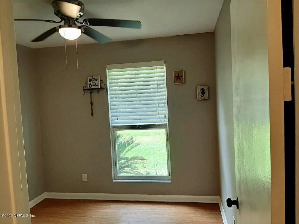 Photo of 2012 DELRAY Avenue
