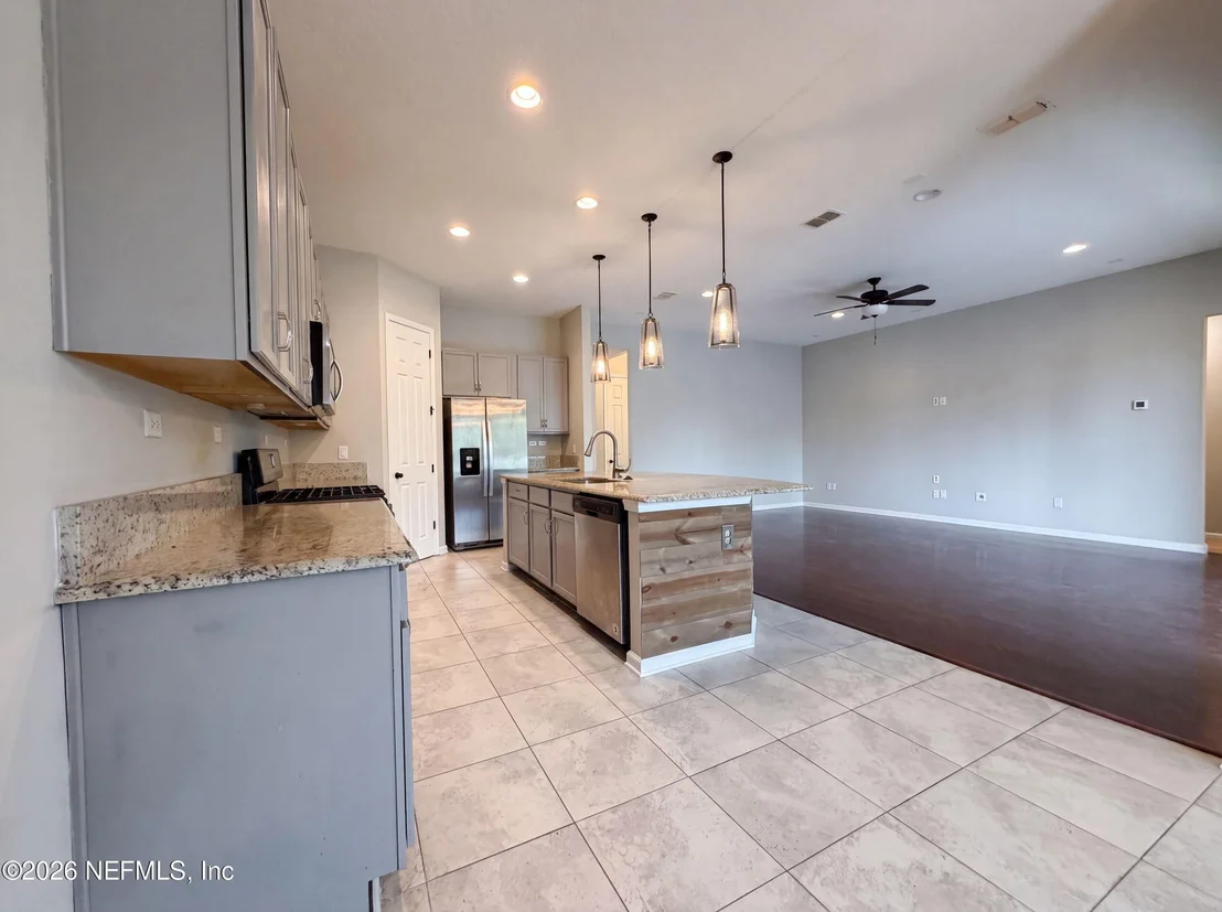 Photo of 316 WILLOW LAKE Drive