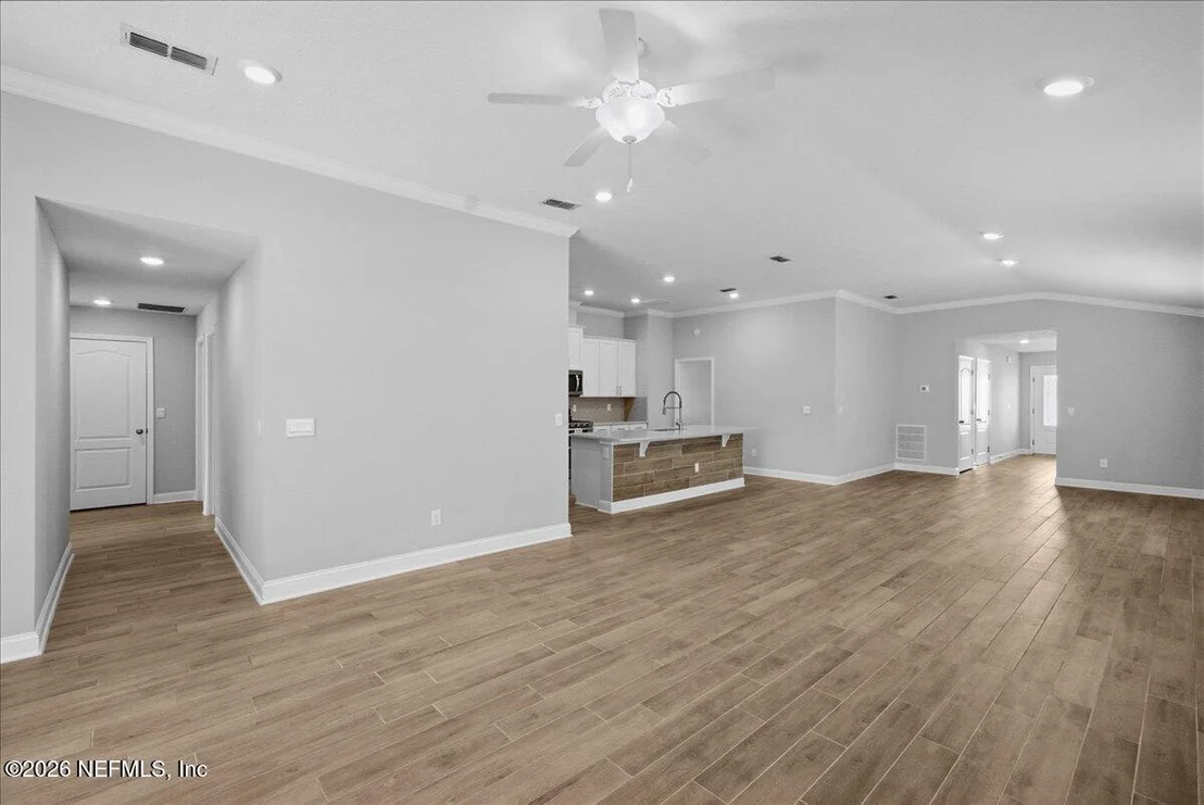 Photo of 101 NARVAREZ Avenue