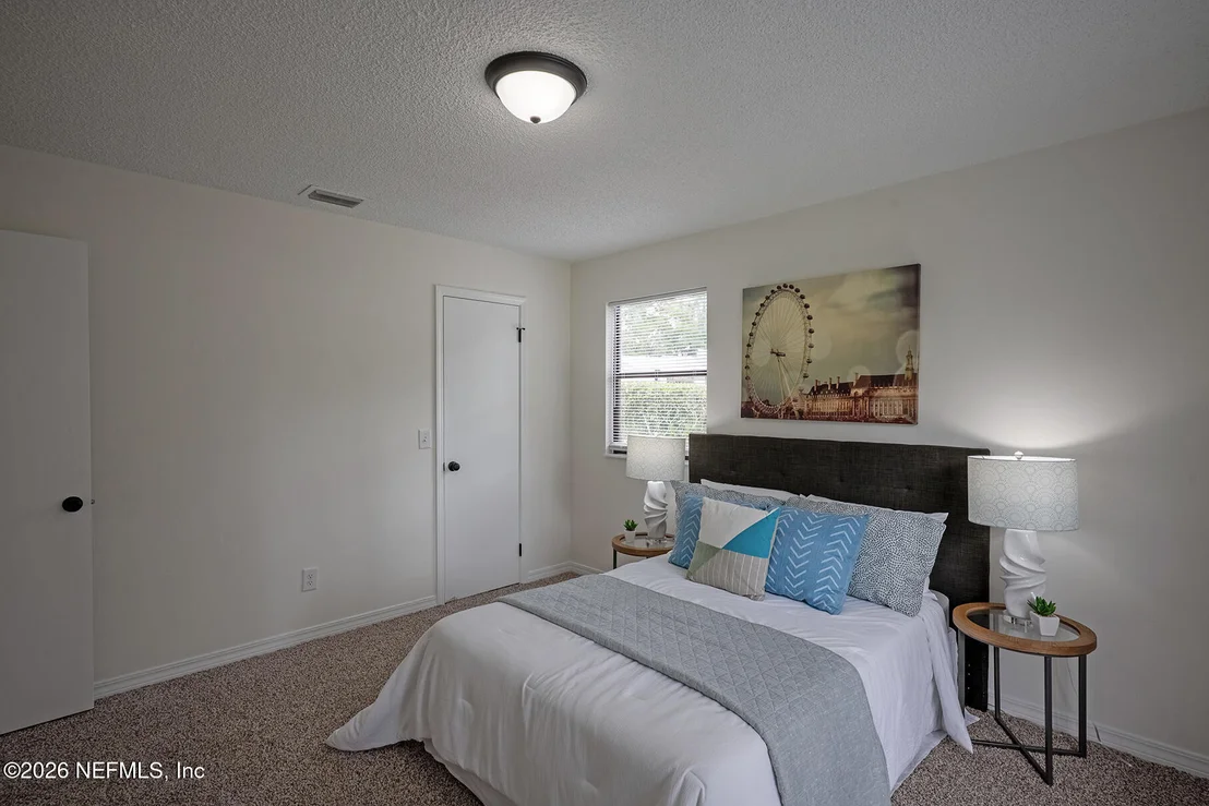 Photo of 1709 MEMORY Lane
