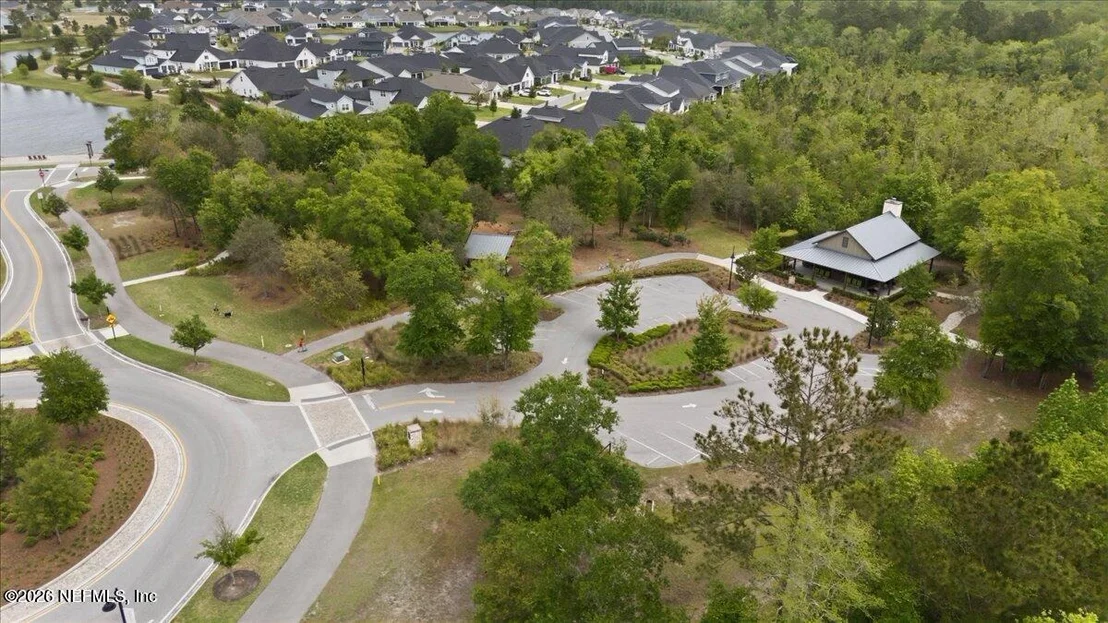 Photo of 253 RIDGEWIND Drive