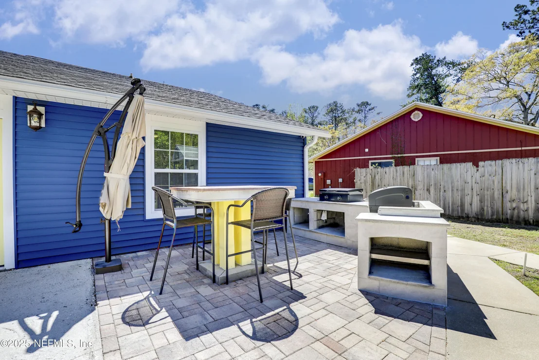 Photo of 4752 RIVERINE Drive