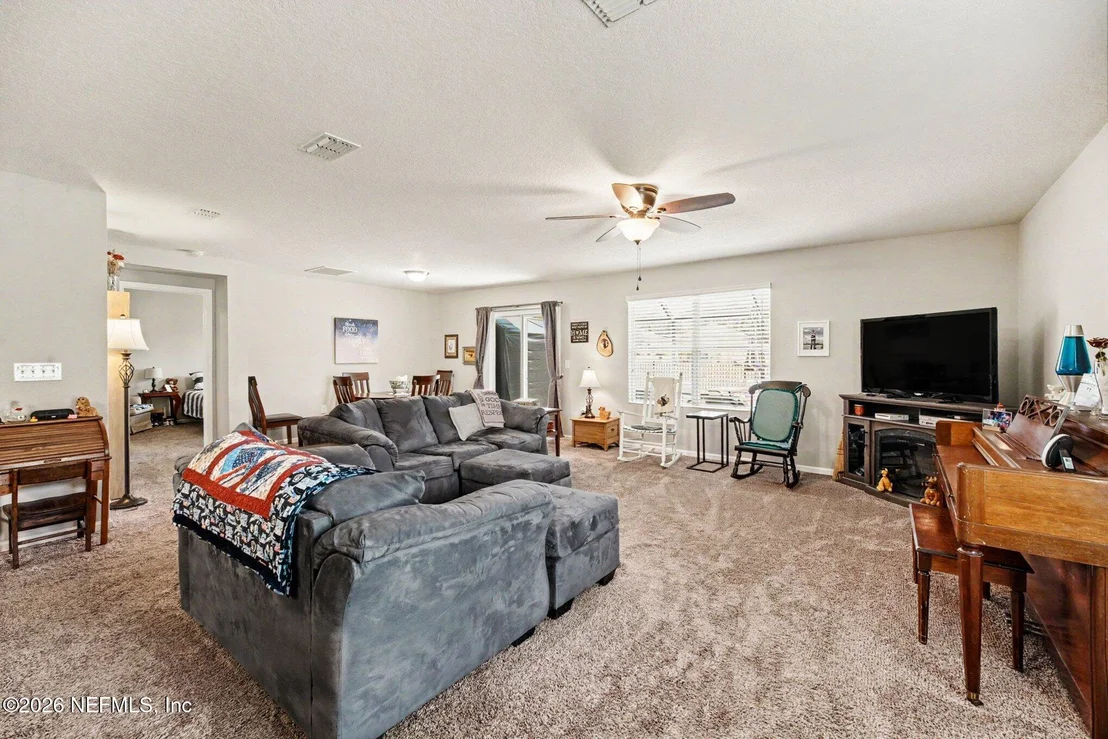 Photo of 95183 TIMBERLAKE Drive